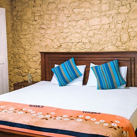 Ella Relax Inn Екстер'єр фото