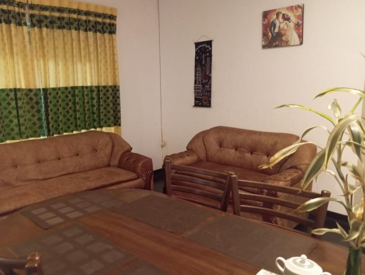 Ella Relax Inn Екстер'єр фото